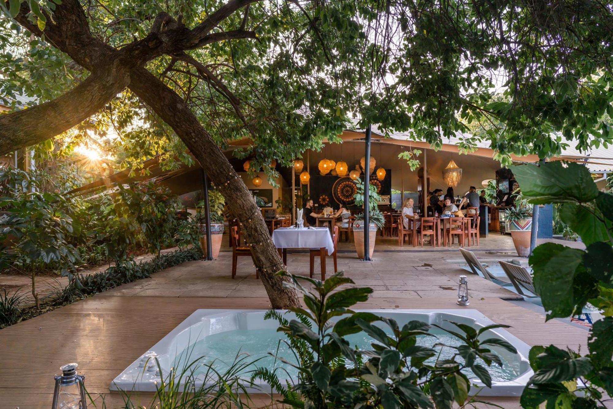 فندق Shongwe Oasis شلالات فيكتوريا المظهر الخارجي الصورة